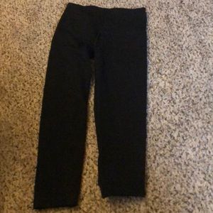 90 degree black Capri leggings
